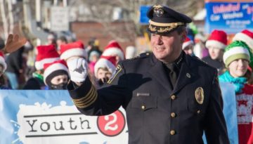 police-officer-holiday-parade